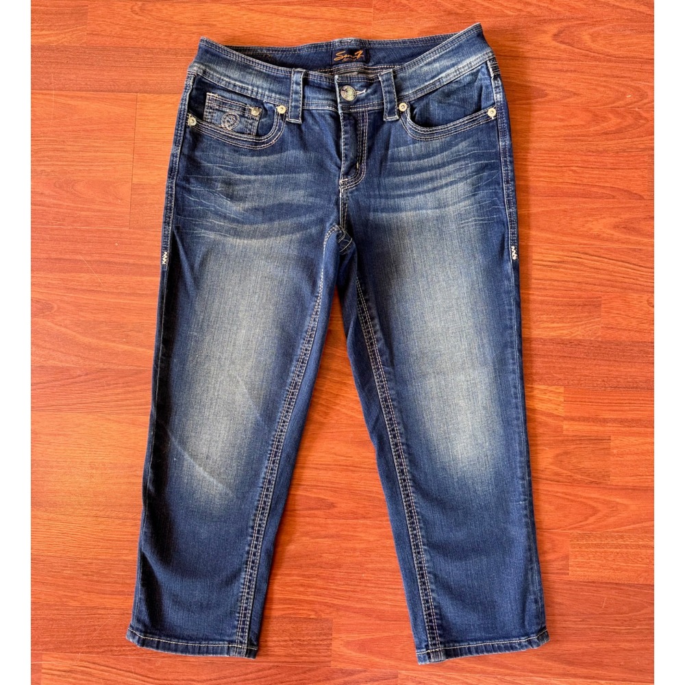 Seven7 Womens Mid Rise Capri Jeans Medium Wash Embroidered Pockets Size  10